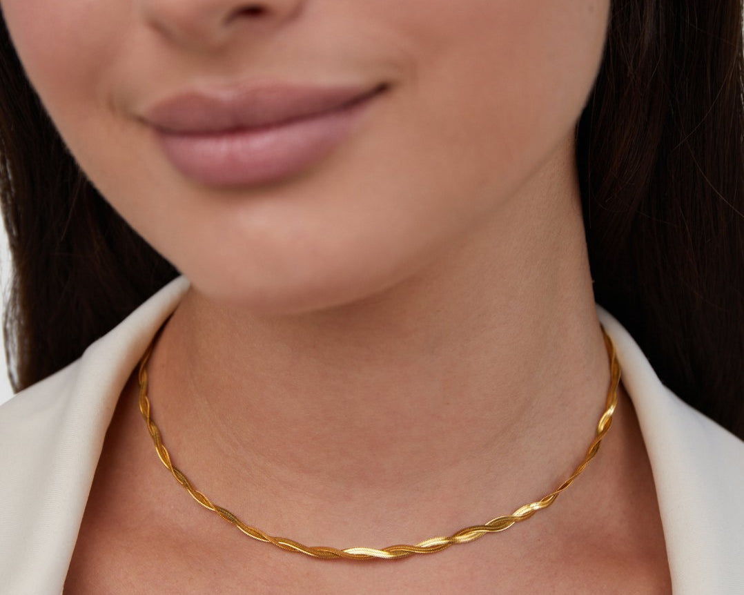 Chiara Twist Snake Chain Necklace