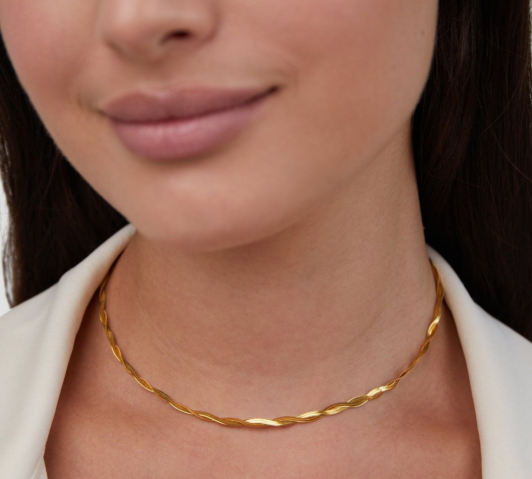 Chiara Twist Snake Chain Necklace