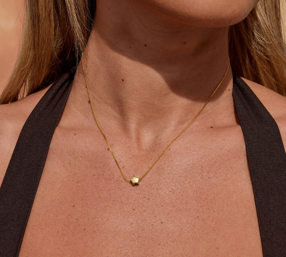 Dainty Star Pendant Gold Necklace