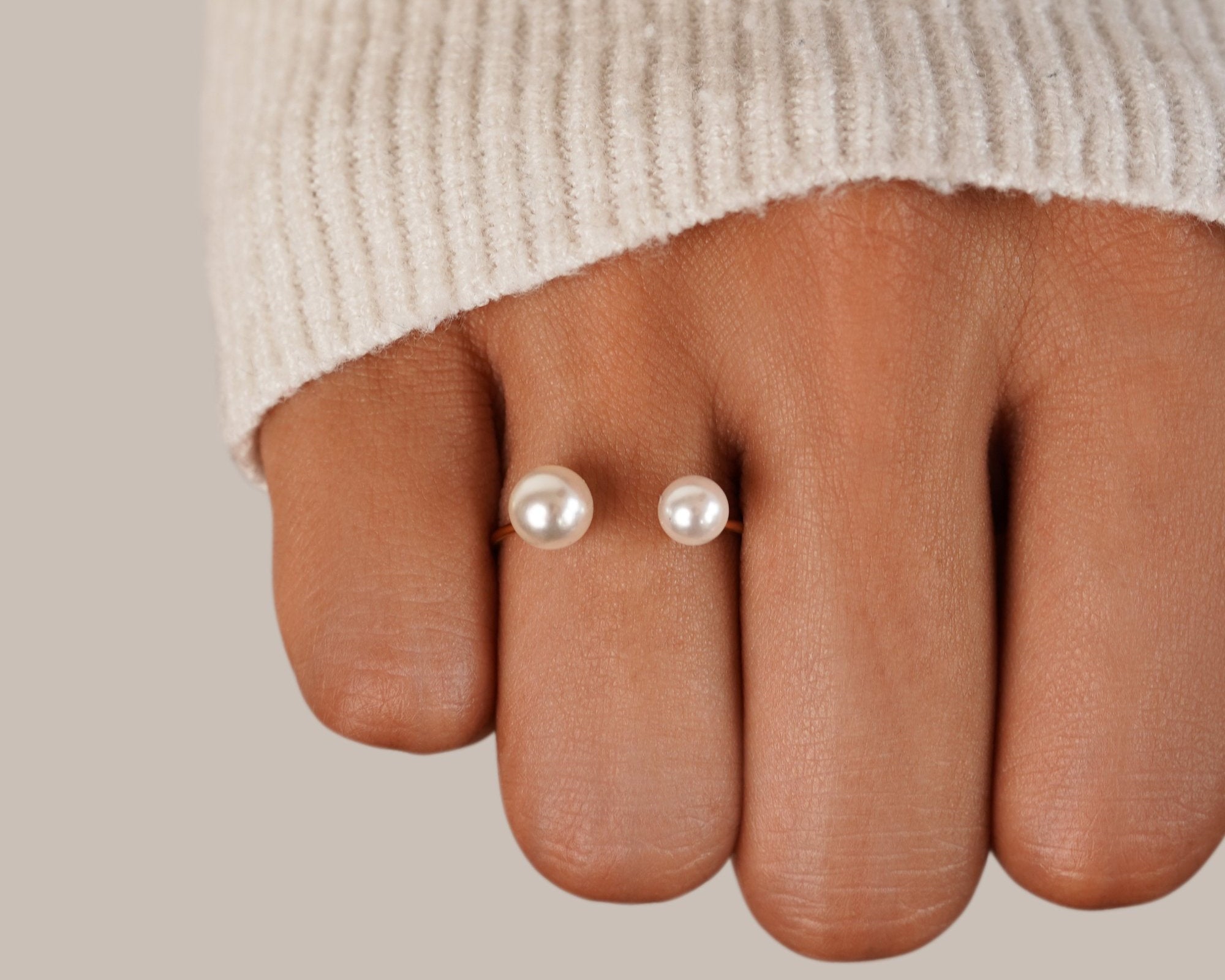 Durya Double Pearl Wrap Ring