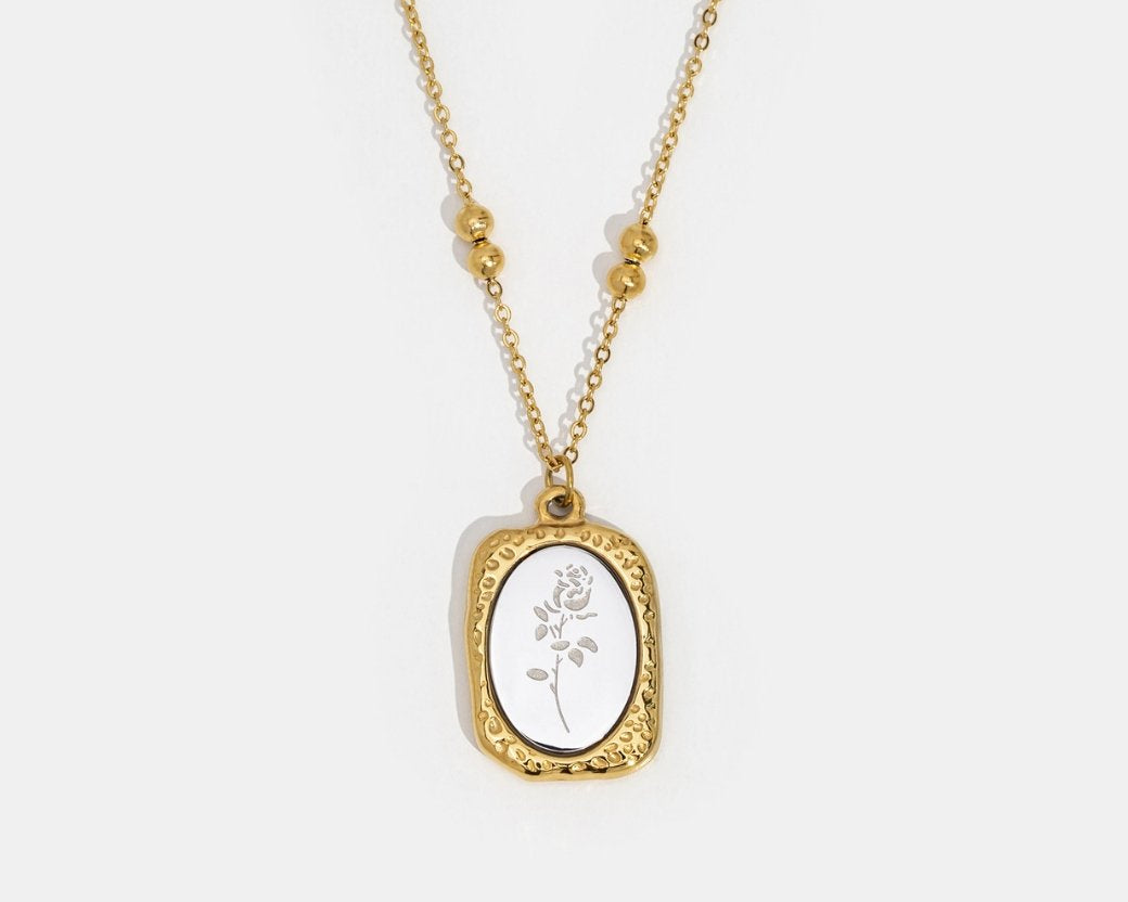 'Fragile Love' Rose Necklace