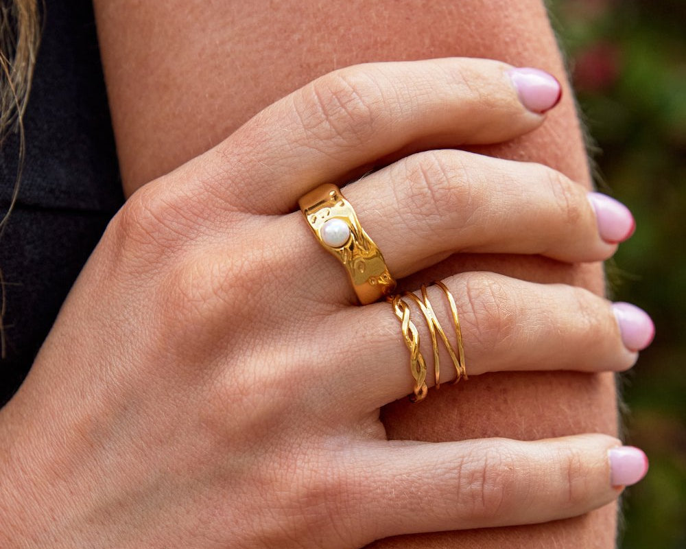 Malia Chunky Gold Pearl Ring