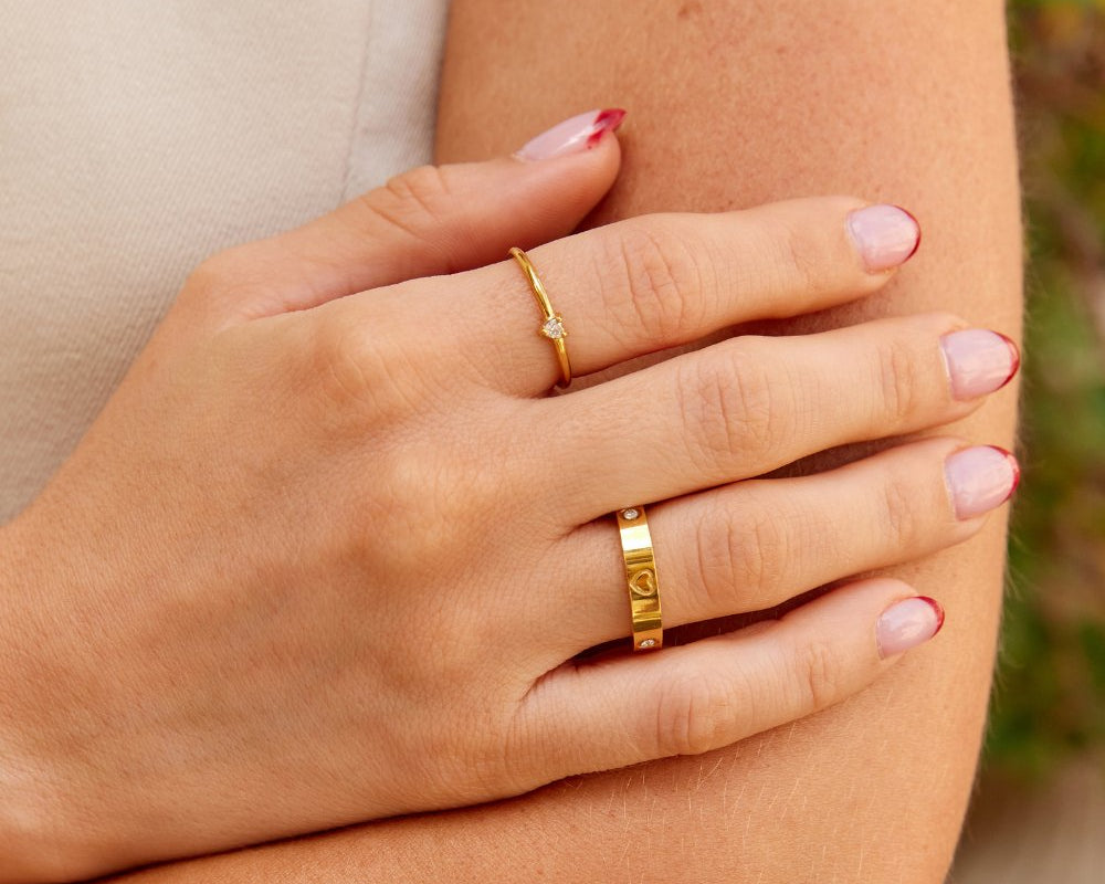 Mari Heart Gold Ring