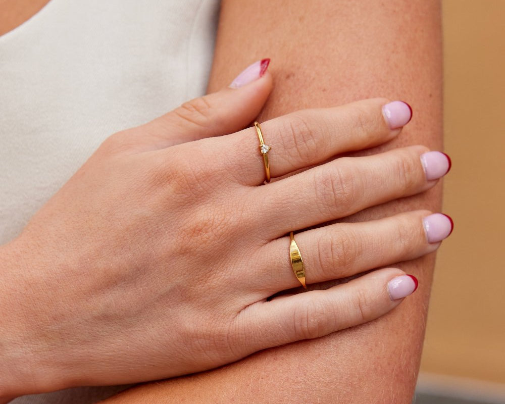 Pipa Gold Signet Ring