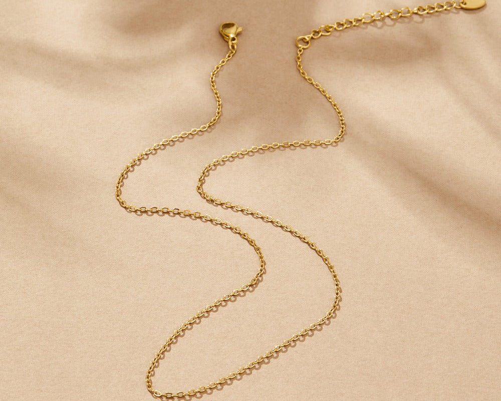 Simple Chain Charm Necklace