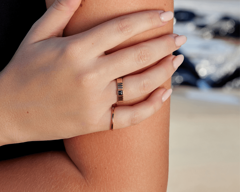 Talia Black Gold Ring