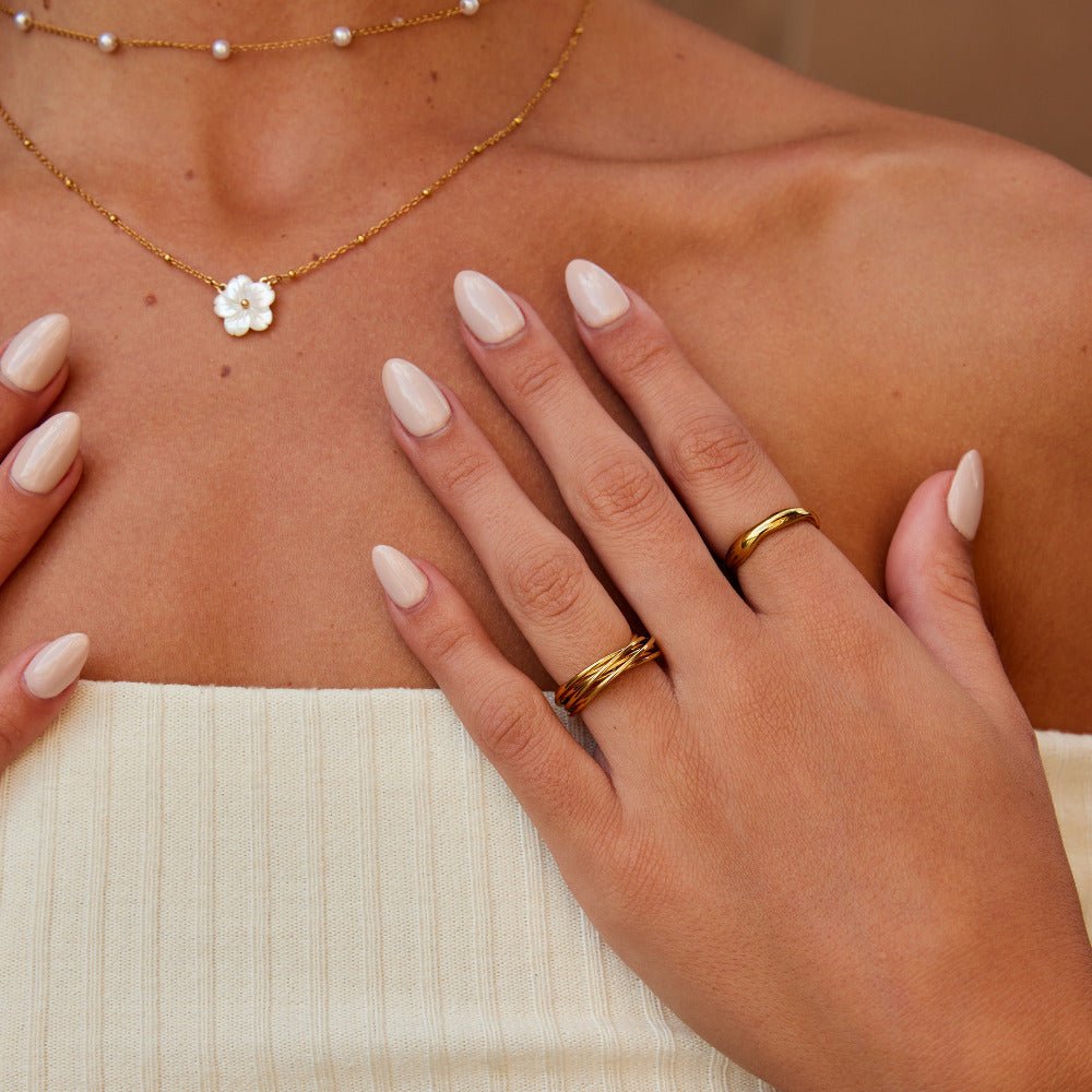 Twisted Mia Gold Ring