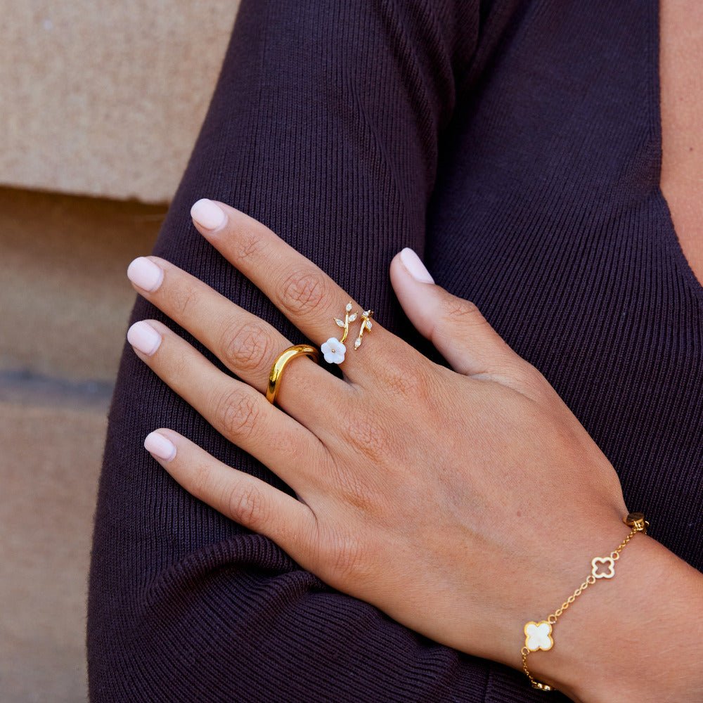 White Blossom Flower Ring